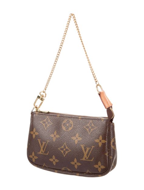 louis vuitton mini pochette price euro|Louis Vuitton mini monogram.